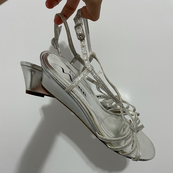 Silver heals - Picture 2 of 2